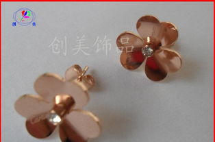 316L不銹鋼卡地亞耳釘批發(fā)與玫瑰金鈦鋼飾品價格全解析